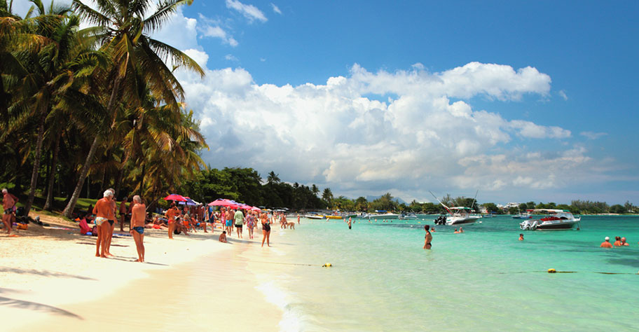 Mauritius Badeferien - Trou aux Biches Trou aux Biches Strand Mauritius Badeferien